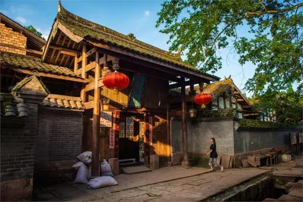 攀登高楼